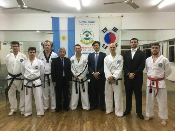 Examen 7mo Dan, con G.M. Kim Han-Chang