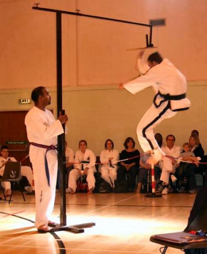 Flying High Kick, 2006