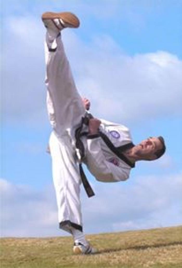 Hooking Kick